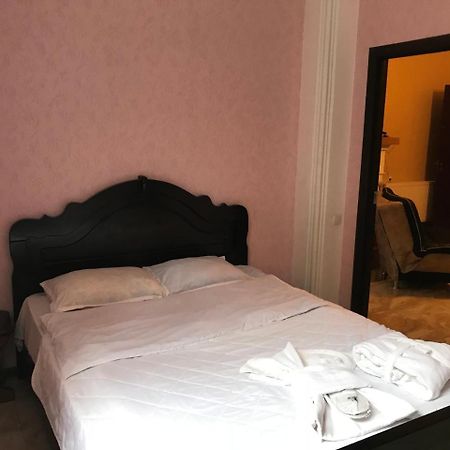 Nana Apartment Тбилиси Екстериор снимка