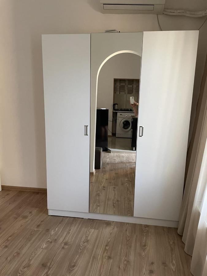 Nana Apartment Тбилиси Екстериор снимка
