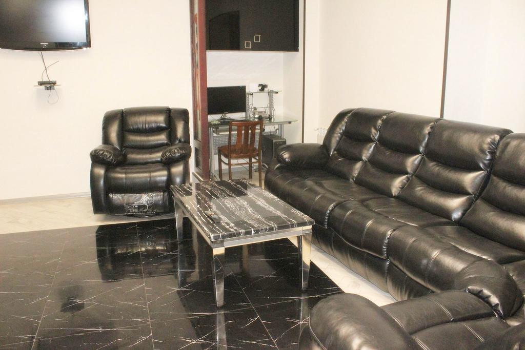 Nana Apartment Тбилиси Стая снимка